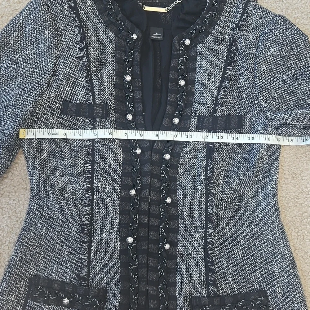 White House Black Market Black And White Tweed Ruffled Collar Lady JacketSize 4 - Picture 11 of 16